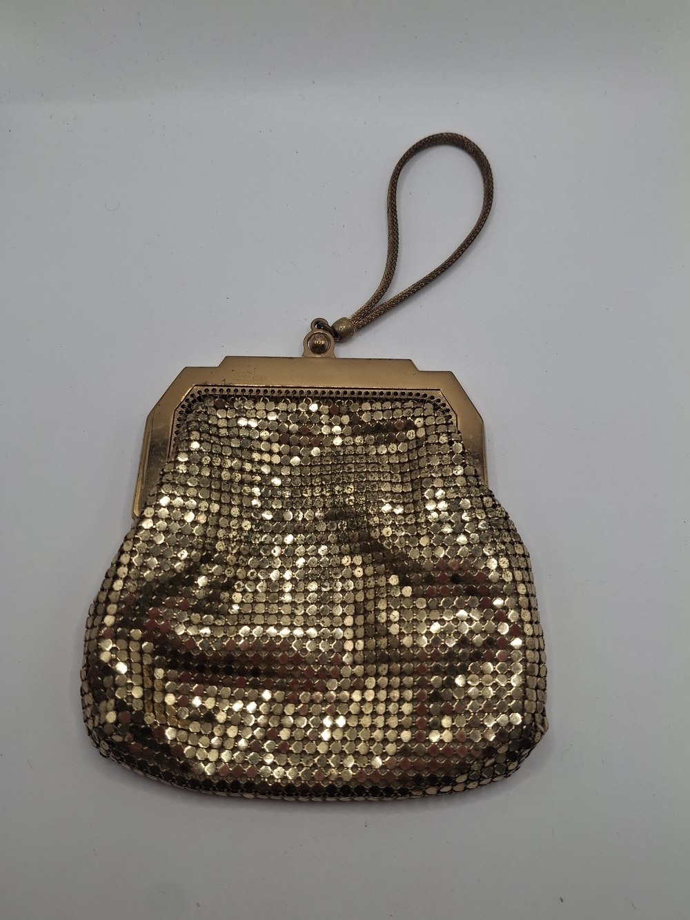 Small Whiting & Davis Gold Mesh Wristlet Clutch